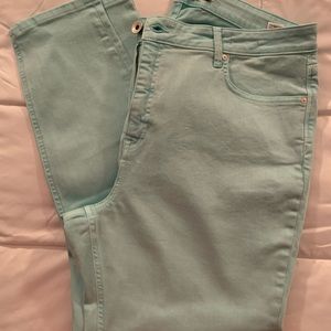 NEW WITH TAGS Vineyard Vines High Rise Jeans